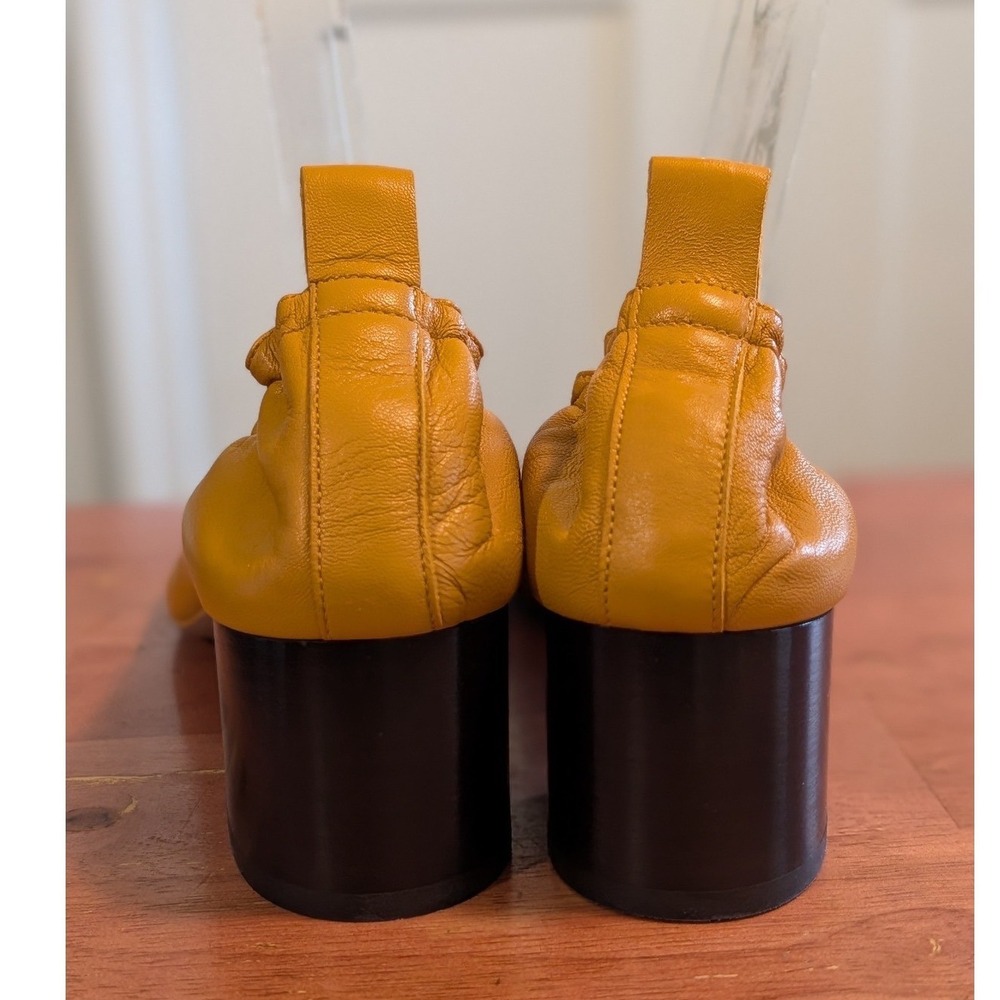 Everlane The Day Heel Womens 8 Mustard Yellow Italian Leather Block Heel Pumps - Picture 8 of 10